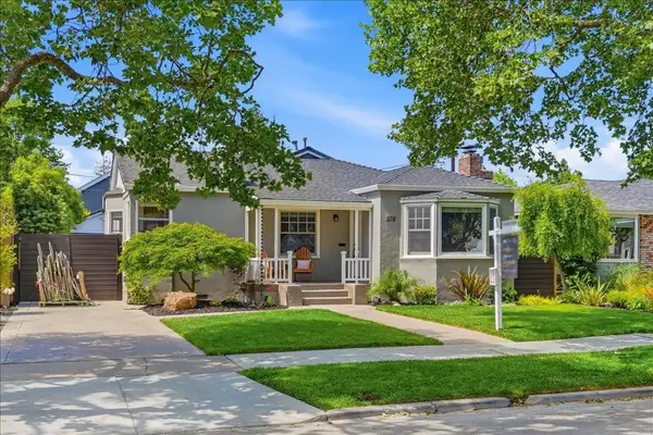 278 Iris Street, Redwood City, CA 94062