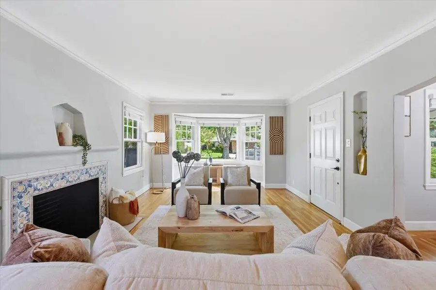 278 Iris Street, Redwood City, CA 94062 - #2
