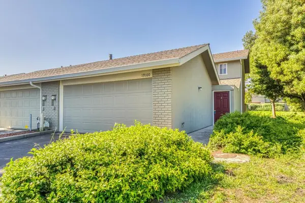 19100 Creekside Place, Salinas, CA 93908