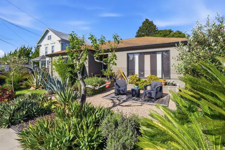 520 Ocean View Avenue, Santa Cruz, CA 95062 - #2