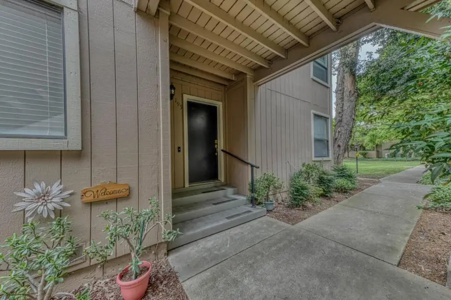 195 Del Monte Lane, Morgan Hill, CA 95037 - #2
