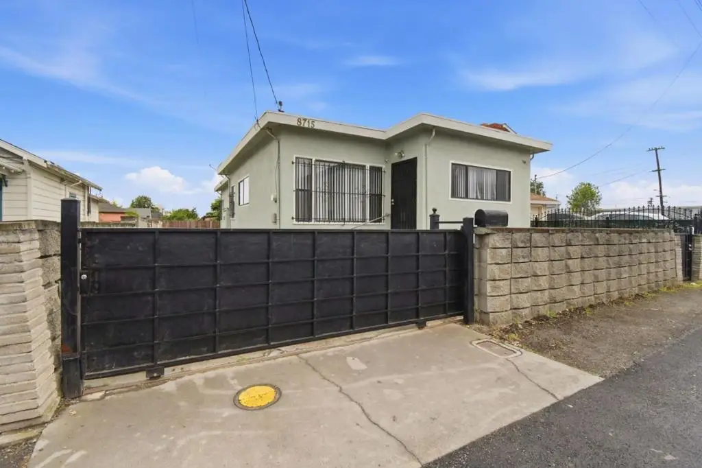 8715 E Street, Oakland, CA 94621 - #1