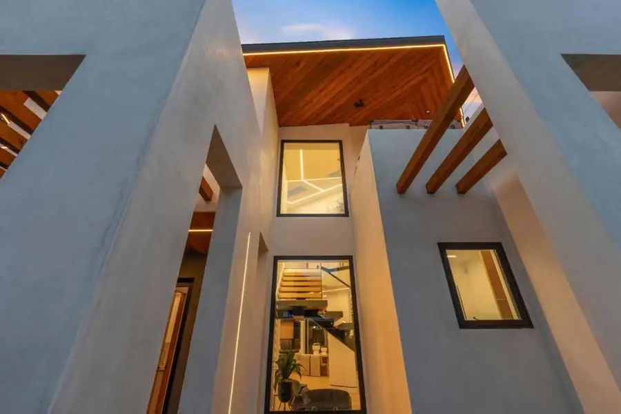 2338 Thompson Court, Mountain View, CA 94043 - #3