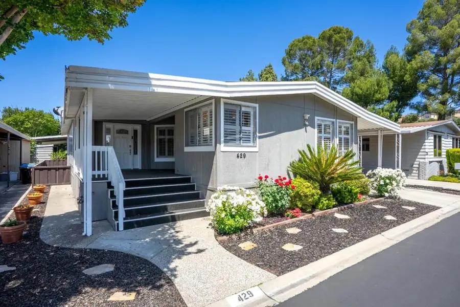429 Millpond Drive, San Jose, CA 95125 - #2