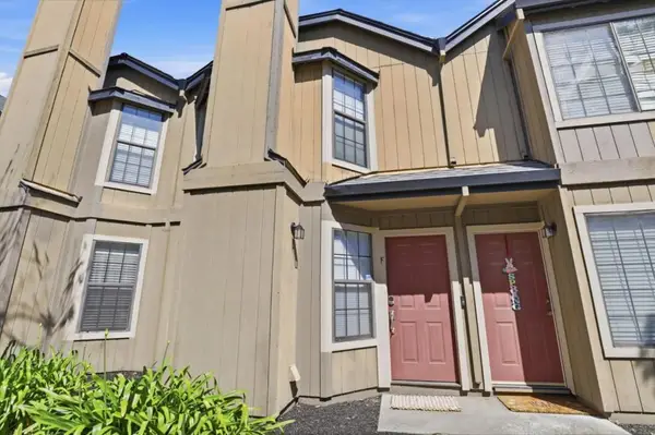 241 Gibson Drive #F, Hollister, CA 95023