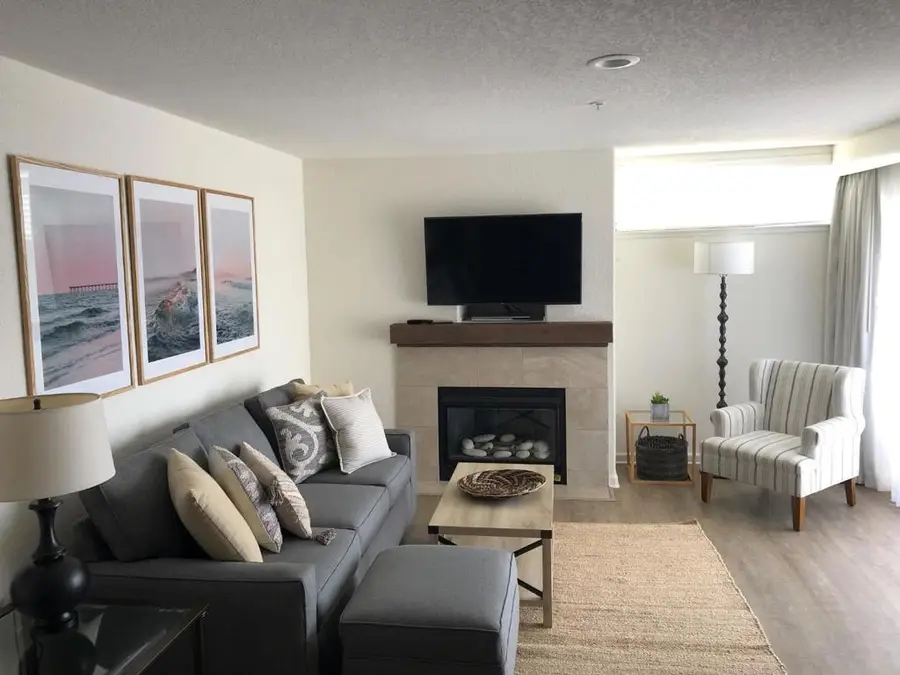Address Withheld By Seller, Aptos, CA 95003 - #3