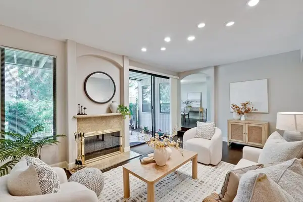 928 Wright Avenue #401, Mountain View, CA 94043