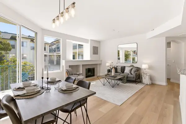 601 Baltic Circle #627, Redwood City, CA 94065