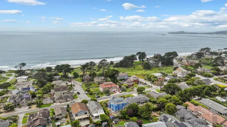 47 Alameda Avenue, Half Moon Bay, CA 94019 - #2