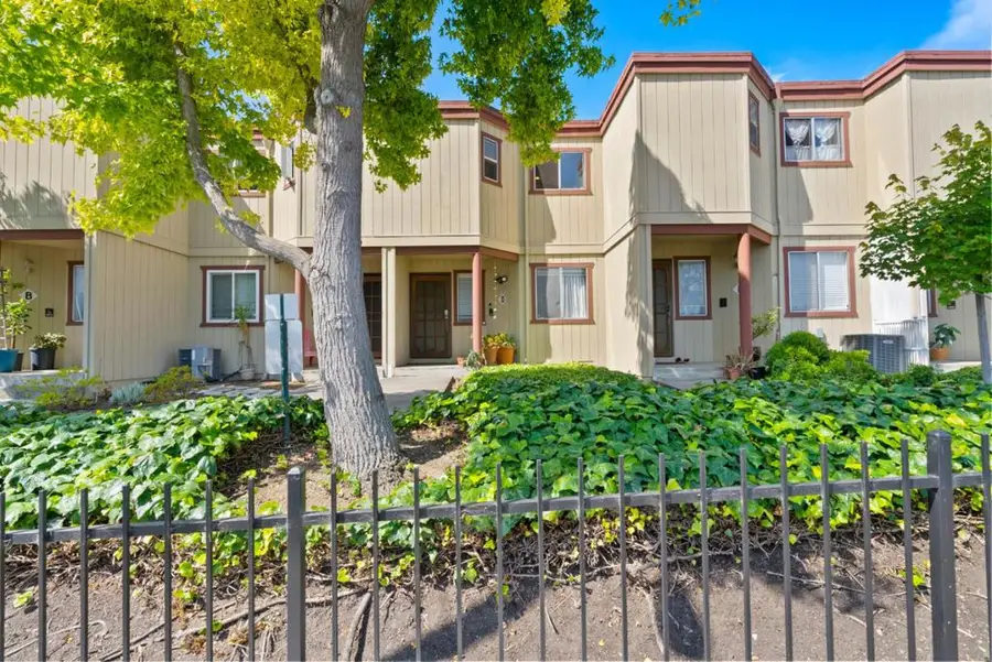 20917 Locust Street #D, Hayward, CA 94541 - #2