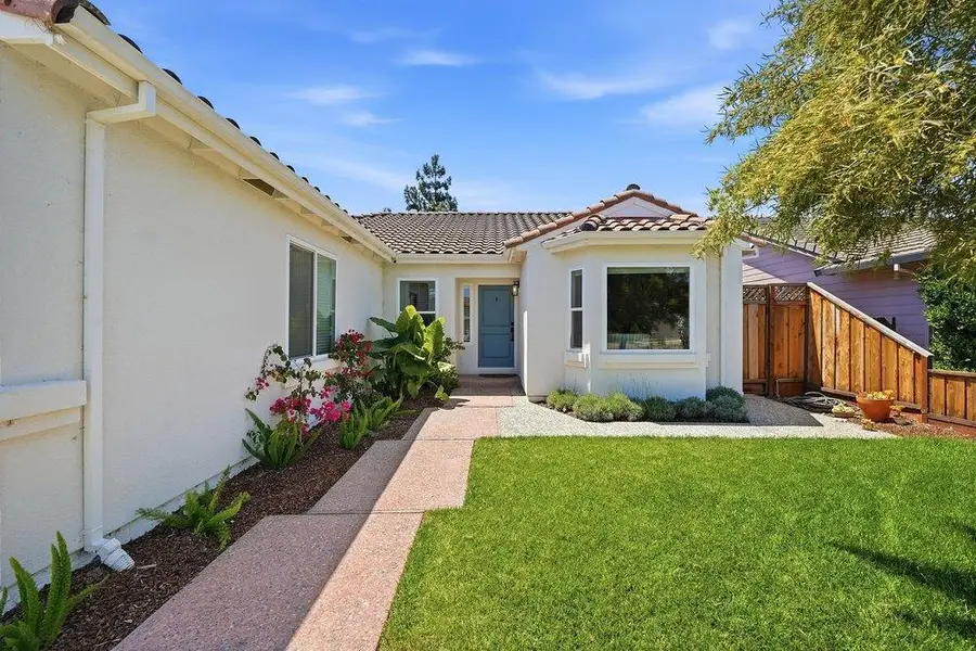 2140 Calistoga Drive, Hollister, CA 95023 - #2