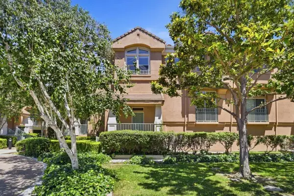 154 Paseo Court, Mountain View, CA 94043