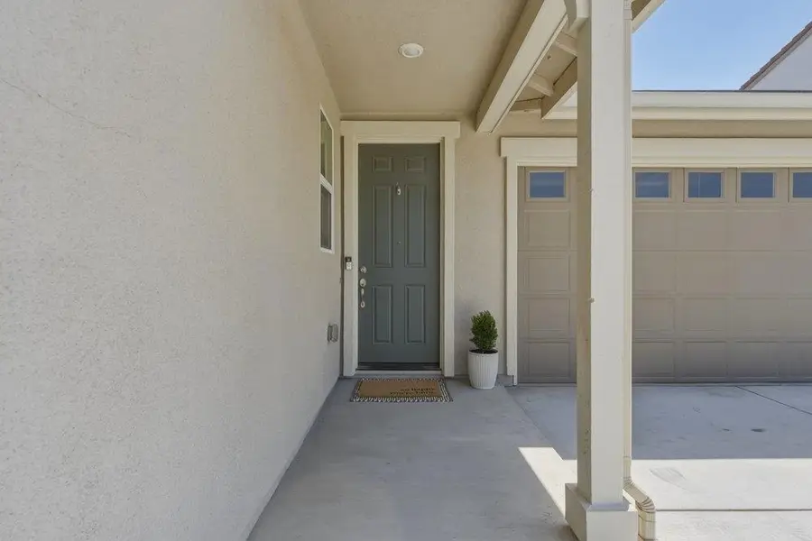 914 Fulton Way, Hollister, CA 95023 - #2