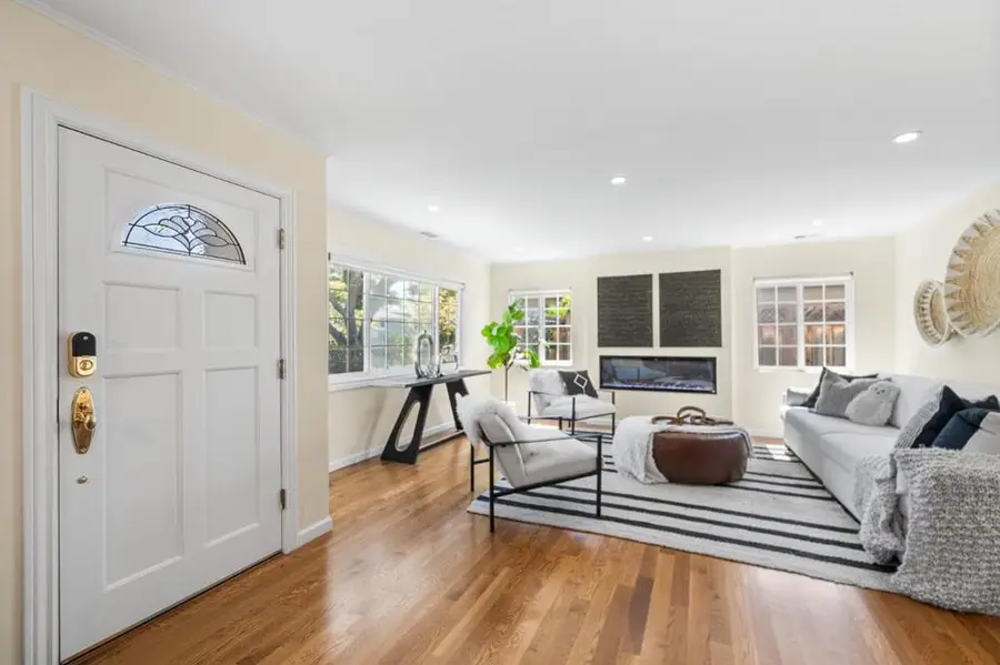 23 Meadow Lane, Redwood City, CA 94063 - #3