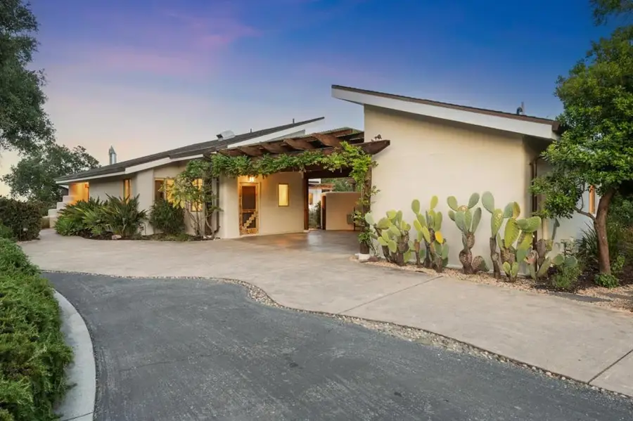 27690 Central Drive, Los Altos Hills, CA 94022 - #2