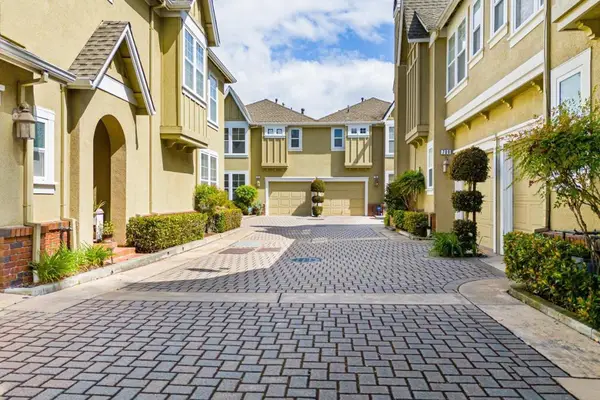 707 Valparaiso Avenue, Menlo Park, CA 94025