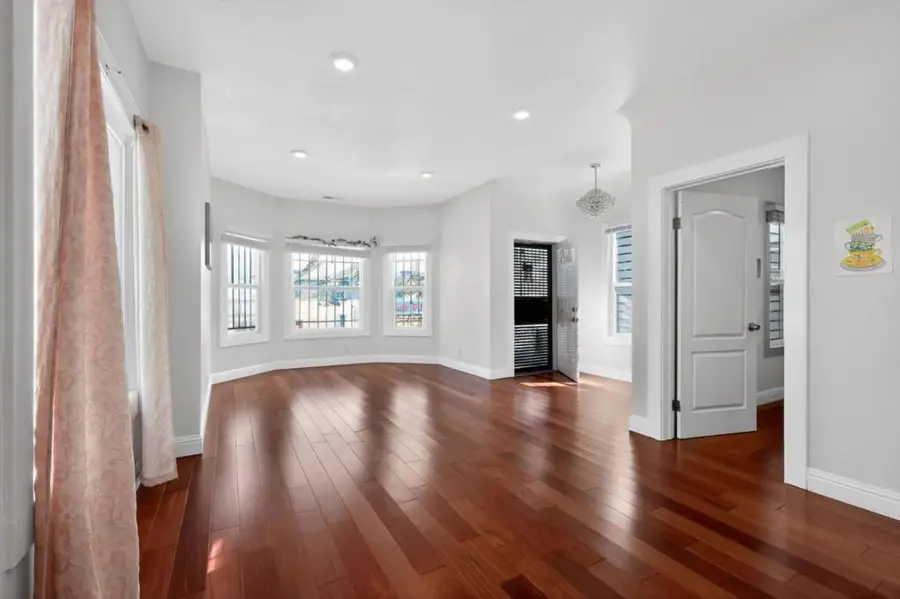 1539 International Boulevard, Oakland, CA 94606 - #2