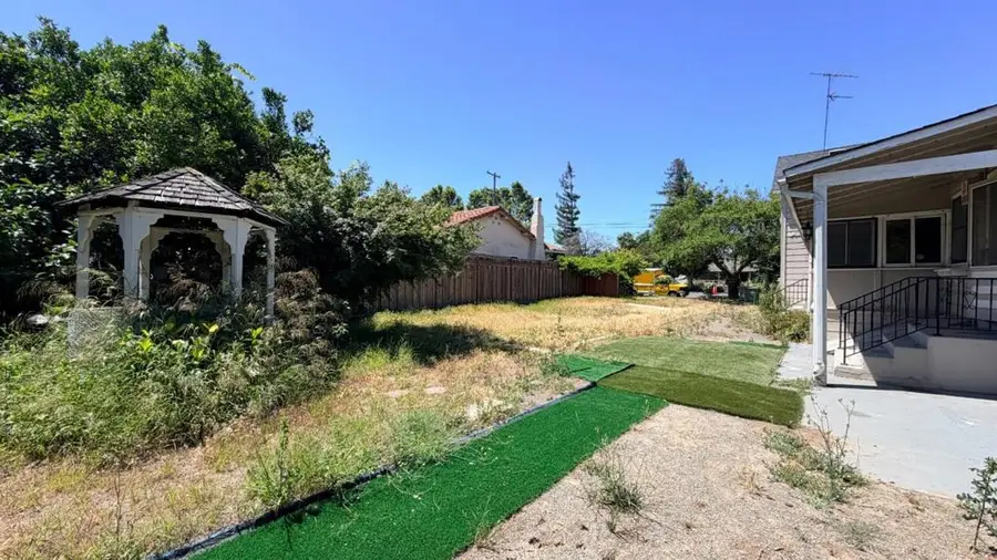 860 N 19th Street, San Jose, CA 95112 - #3