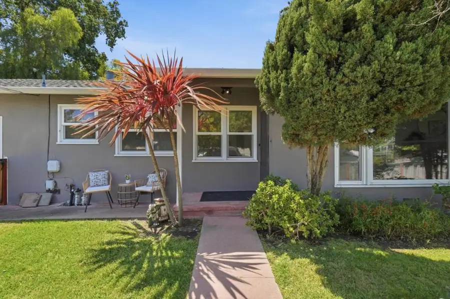1104 Ebener Street, Redwood City, CA 94061 - #3