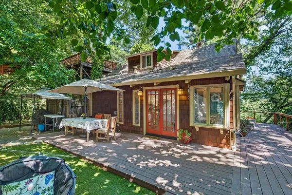 21550 Locust Drive, Los Gatos, CA 95033