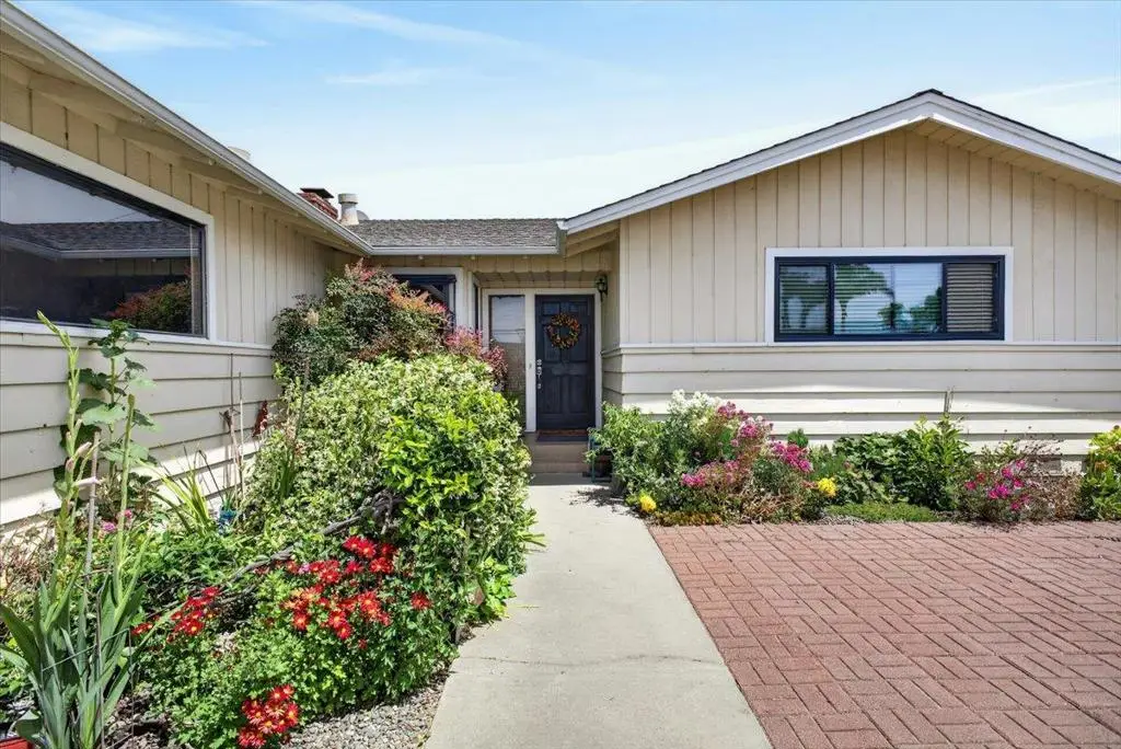 251 La Mesa Drive, Salinas, CA 93901 - #1