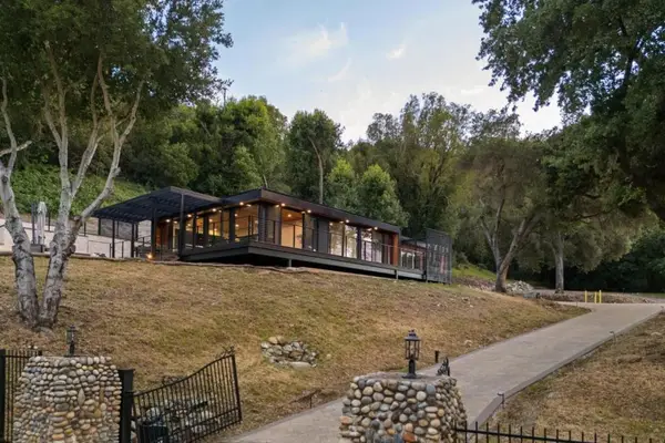 19751 Hicks Road, Los Gatos, CA 95032