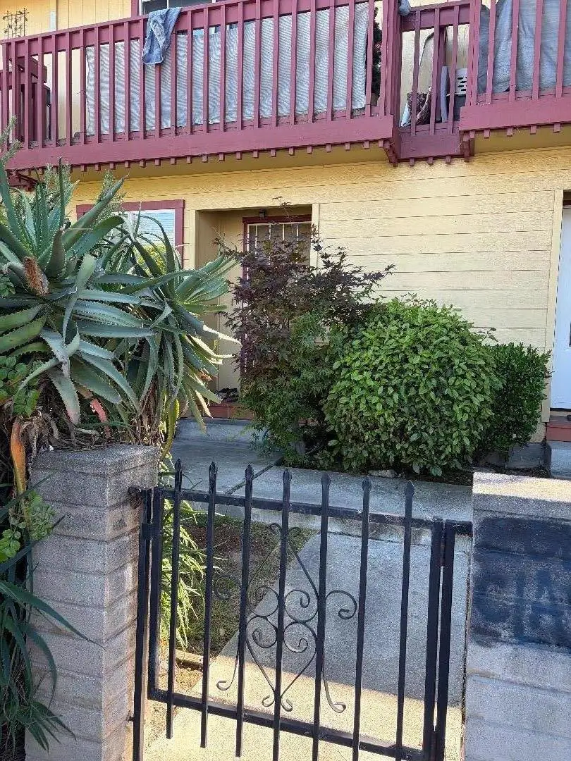 610 Hilton Street #9, Redwood City, CA 94063 - #2
