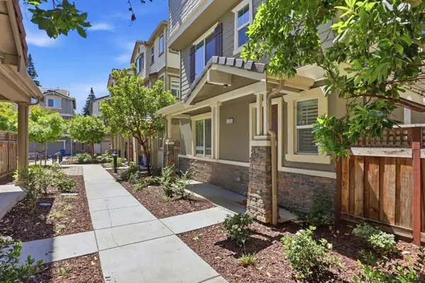 2220 Rosenblatt Street, Hayward, CA 94544