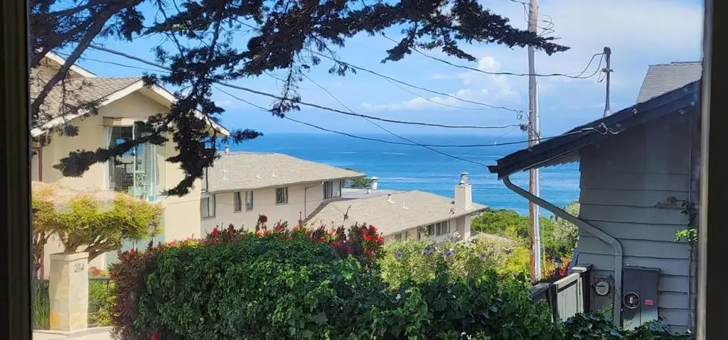 215 6th Street, Pacific Grove, CA 93950 - #1
