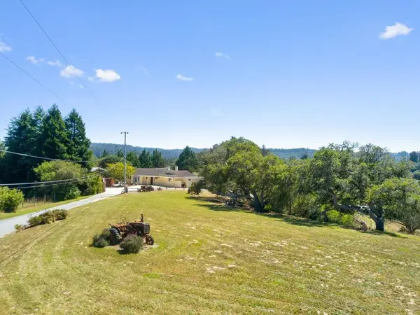3230 Hillman Lane, Royal Oaks, CA 95076