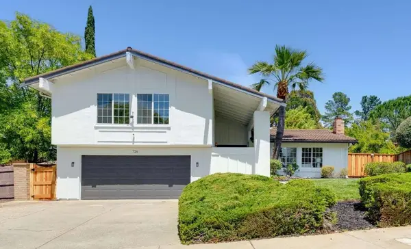 726 Sylvaner Drive, Pleasanton, CA 94566