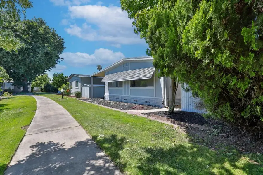 19690 N Hwy 99, Acampo, CA 95220 - #3