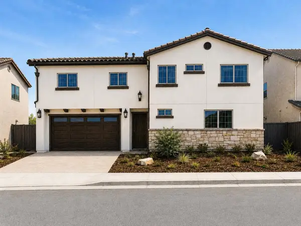 1007 Amore Street, Hollister, CA 95023