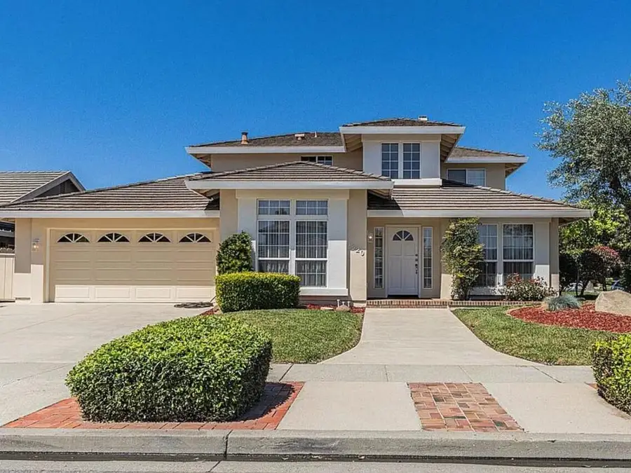 1520 Cambridge Court, Salinas, CA 93906 - #2