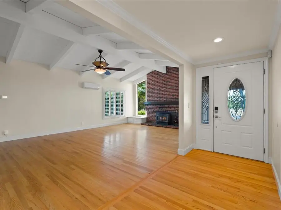 2045 Jefferson Drive, Gilroy, CA 95020 - #2