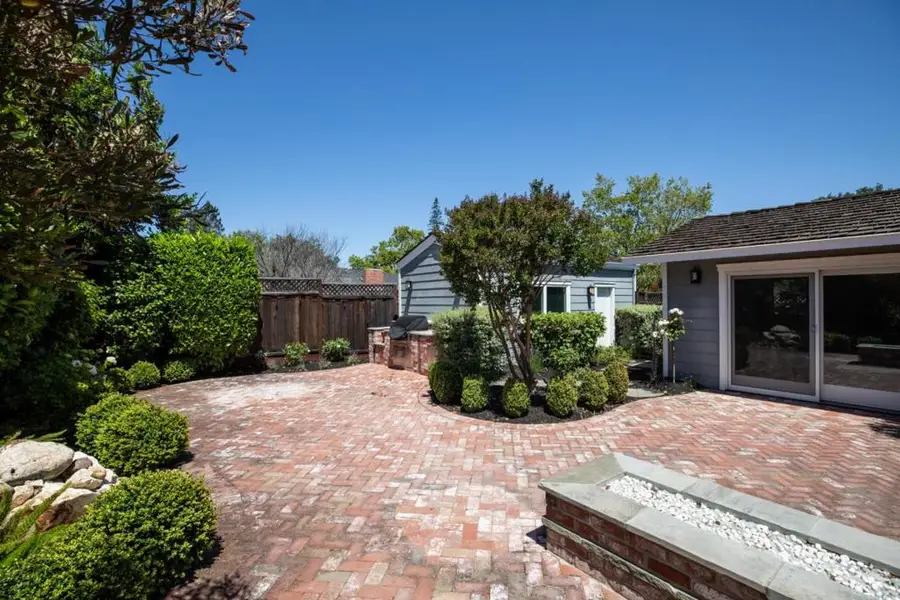 1102 Solana Drive, Mountain View, CA 94040 - #3