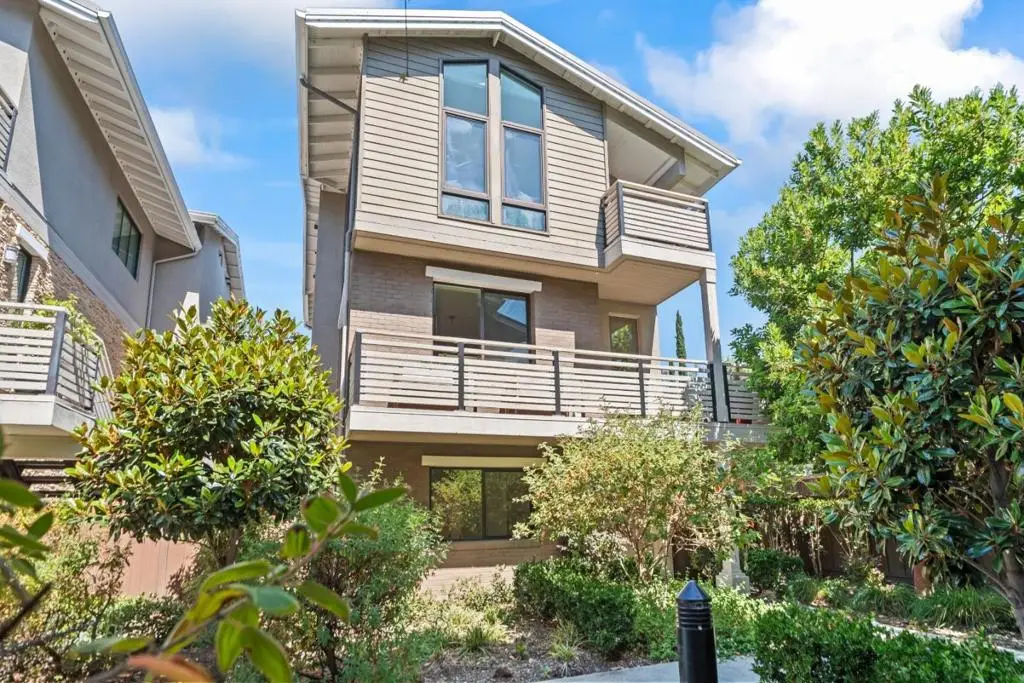 411 Brassinga Court, Palo Alto, CA 94306 - #1