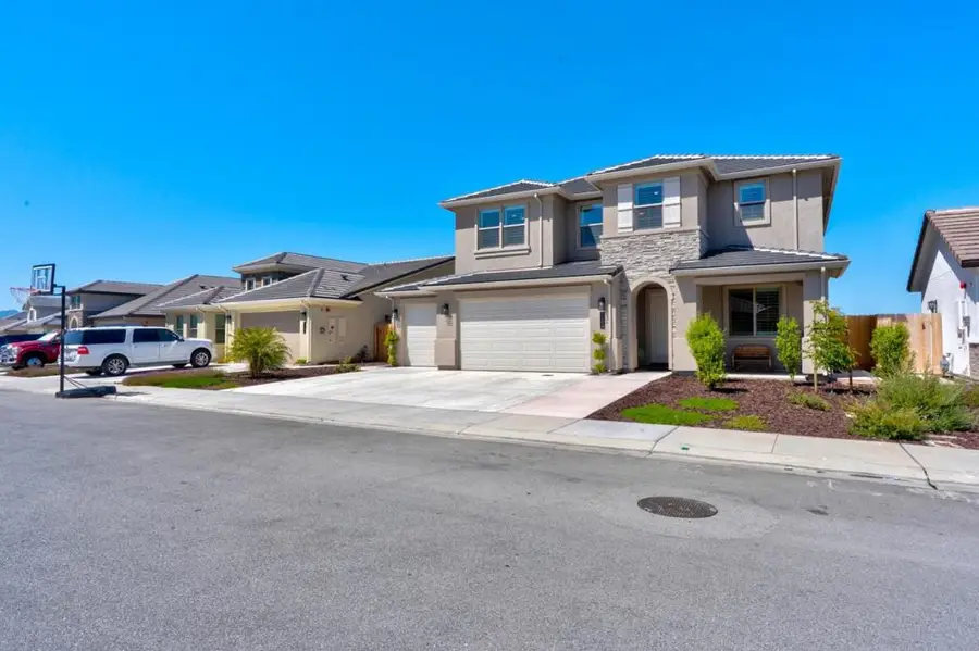 1174 Sunridge Drive, Hollister, CA 95023 - #3