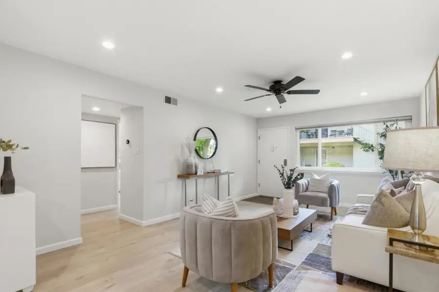1369 Phelps Avenue #2, San Jose, CA 95117 - #3