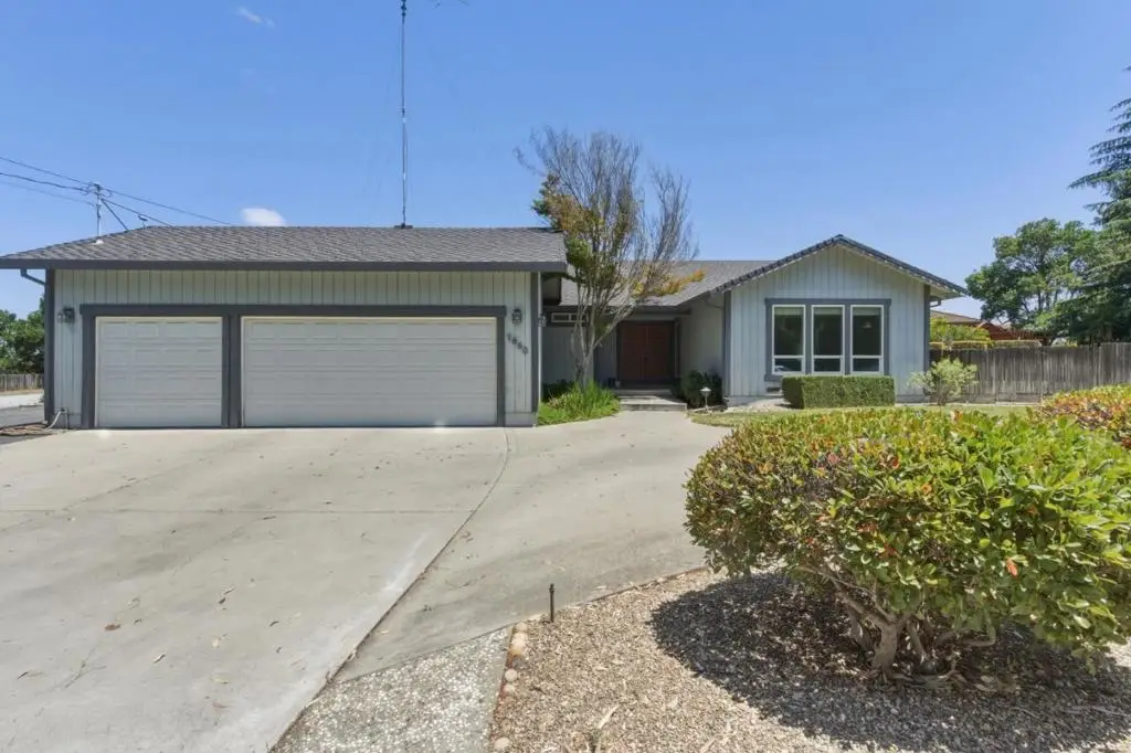 1660 Sunnyslope Road, Hollister, CA 95023 - #1