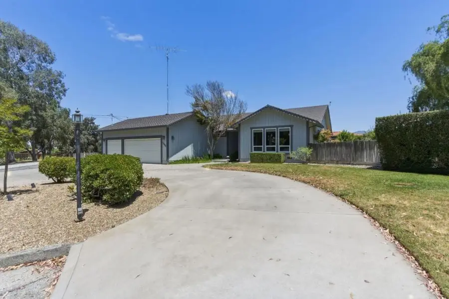 1660 Sunnyslope Road, Hollister, CA 95023 - #3