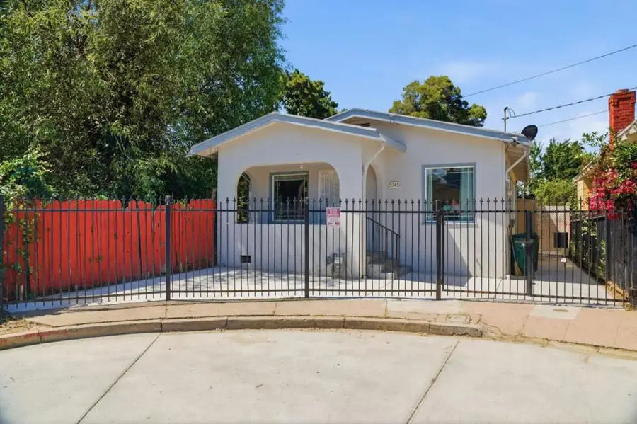 5745 Holway Court, Oakland, CA 94621 - #2