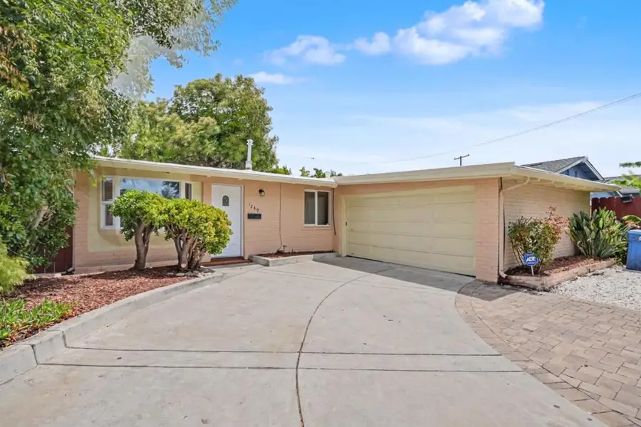 1249 Socorro Avenue, Sunnyvale, CA 94089 - #2