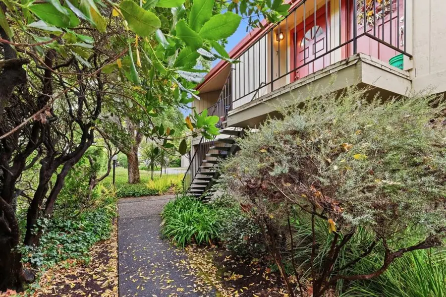 1412 7th Avenue #7, Santa Cruz, CA 95062 - #3