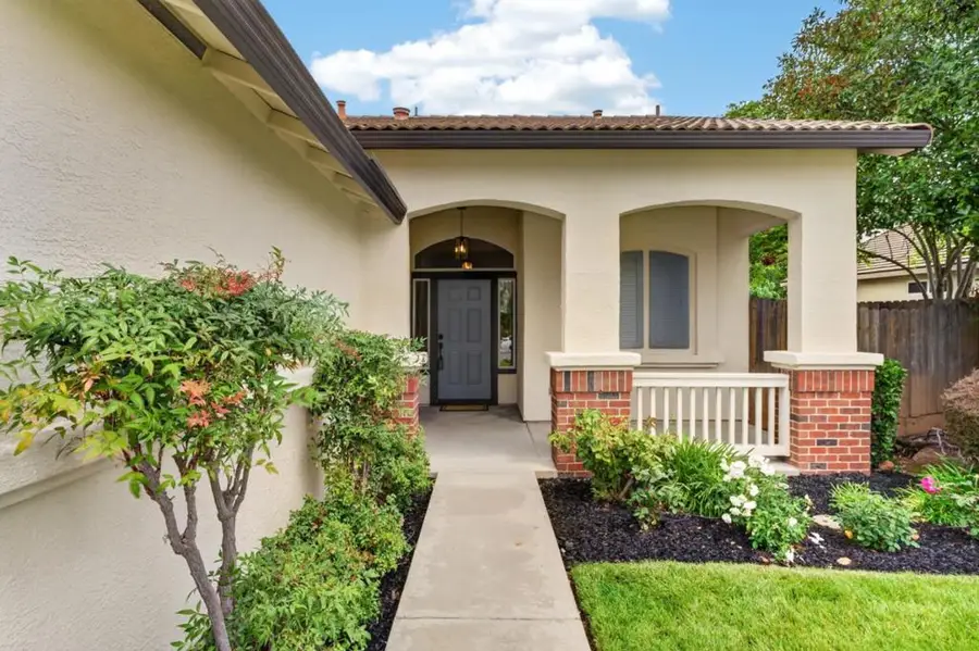 9257 Fosdyke Court, Sacramento, CA 95829 - #2