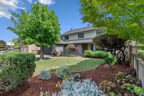 105 Quarry Lane, Santa Cruz, CA 95060