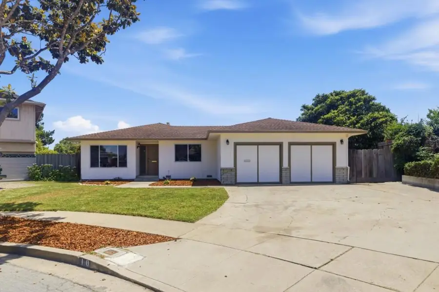 10 Saint Regis Circle, Salinas, CA 93905 - #2