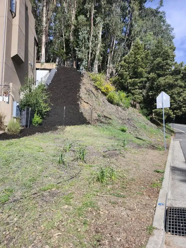 2598 Scout Road, Oakland, CA 94603