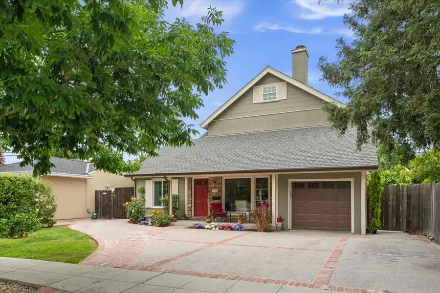 1745 Virginia Avenue, Redwood City, CA 94061 - #2