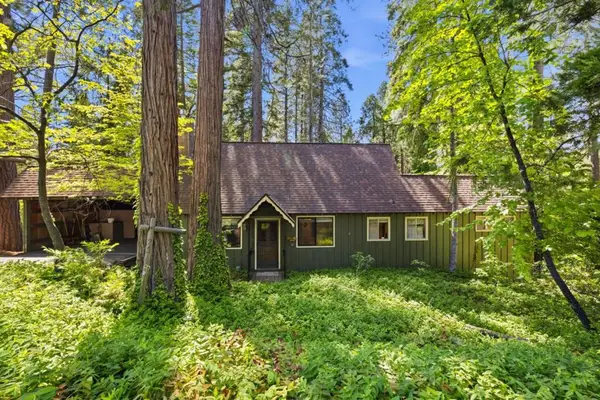 24748 Quartz Avenue, Long Barn, CA 95335
